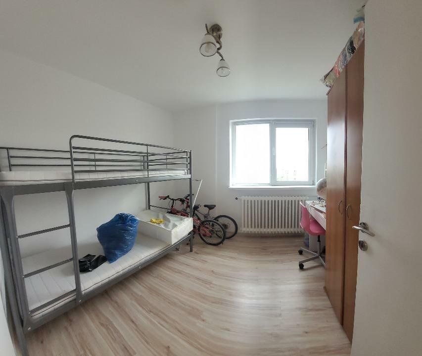 Apartament spatios, 3 camere Titan - Poză 9