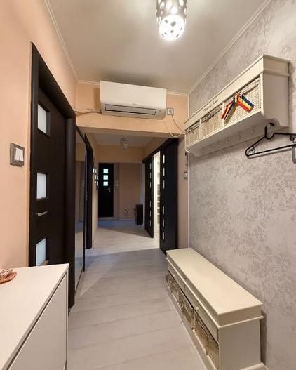 De Închiriat 3 Camere, Prima Închiriere, 2 Balcoane, Vitan, Negociabil! - Poză 13