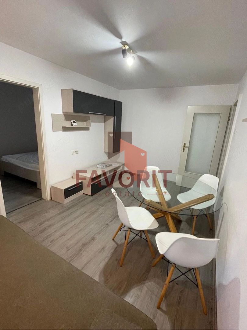 2 camere | zona centrala | mobilat | loc de parcare | centrala proprie - Poză 1