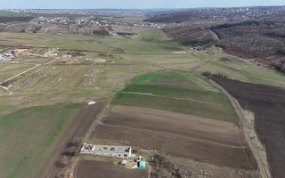 Casă cu teren de 18.8 Ari com. Tohatin ( Buneț) - Poză 10
