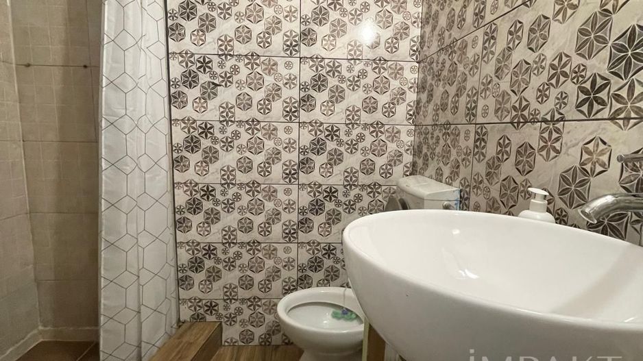 Clădire ultracentrală ideală pentru investitie! - Poză 3