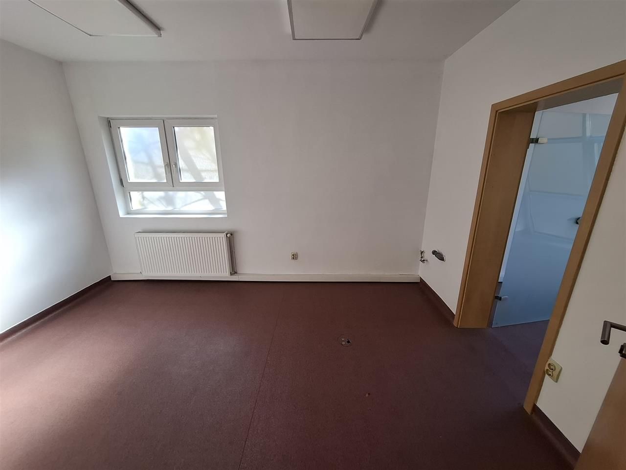 Casa D+P+2 E Elisabetin-Balcescu 7 locuri de parcare birouriclinicaetc - Poză 14