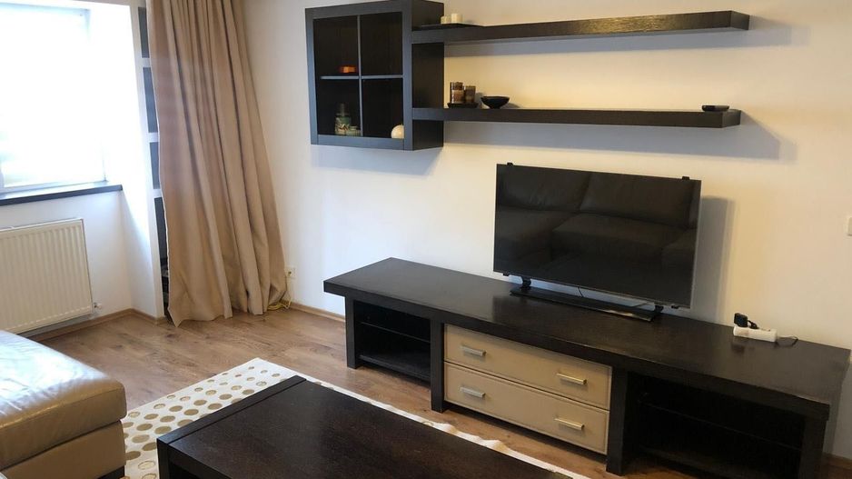 AP. 3 CAMERE - TIMPURI NOI, PET-FRIENDLY, MASINA DE SPALAT VASE - Poză 2