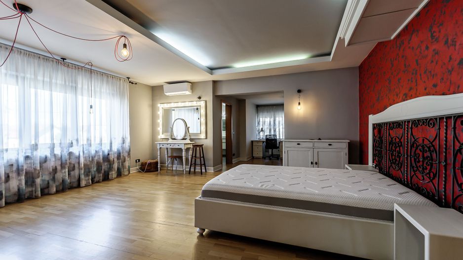 Vilă unică în Părneava - Poză 6