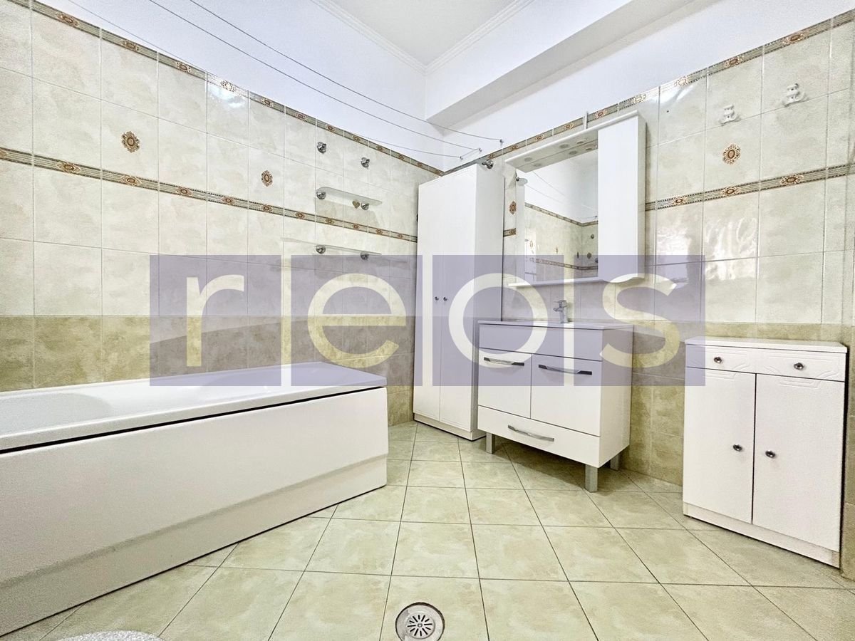 INCHIRIERE 4 CAMERE | 217 MP | CARTIERUL FRANCEZ | BLOC BOUTIQUE | 4 TERASE - Poză 14