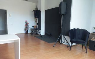 Spatiu comercial ultracentral ideal pentru birouri - Poză 8