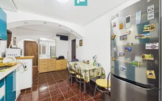 Apartament cu 3 camere în zona Girocului - Poză 18