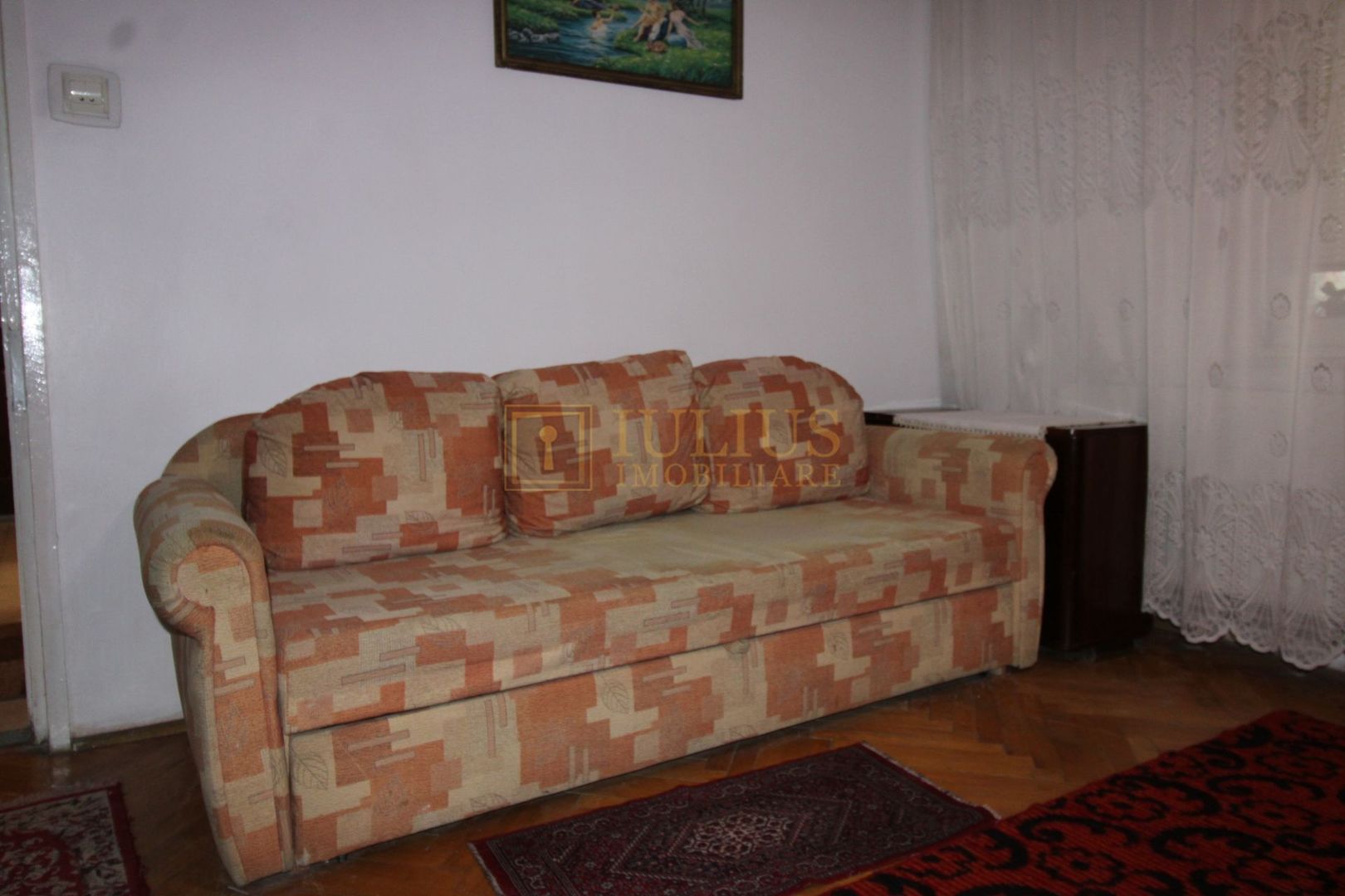 3 camere, situat in Complexul Studentesc, centrala proprie, familie, studenti - Poză 4