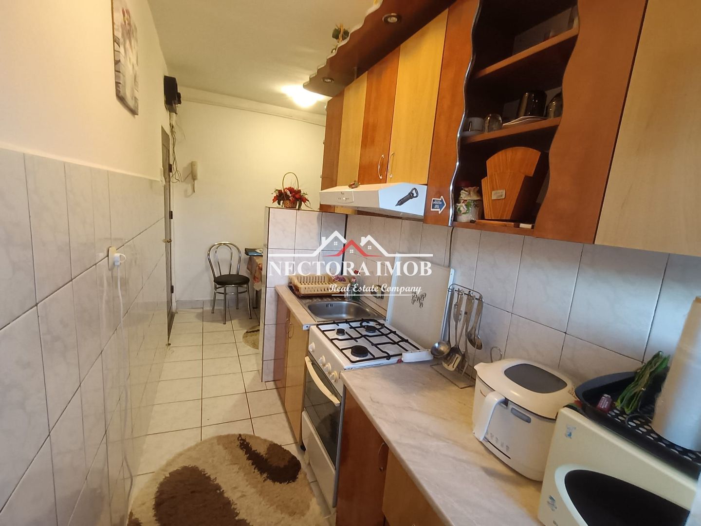 NECTORA IMOB-Apartament 2 camere, Zona Nufarul, 40 mp, mobilat/utilat - Poză 7