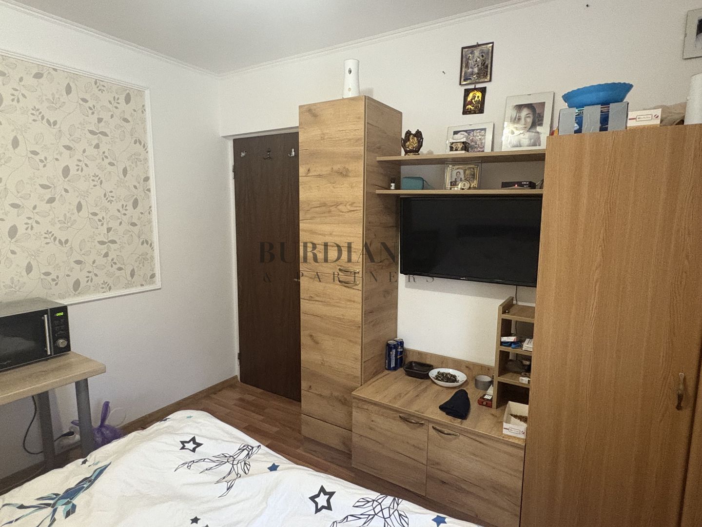 Apartament cu 3 camere de vânzare Dristor / Fizicienilor - Poză 2
