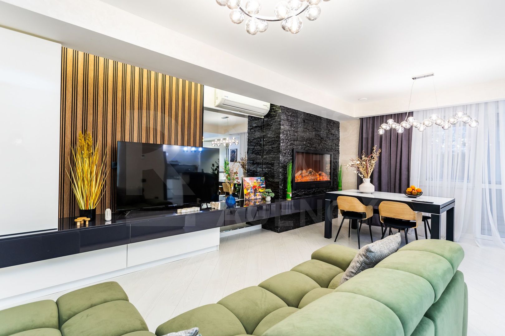 Vânzare, apartament, 3 camere, str. Bogdan Voievod, Râșcani - Poză 1