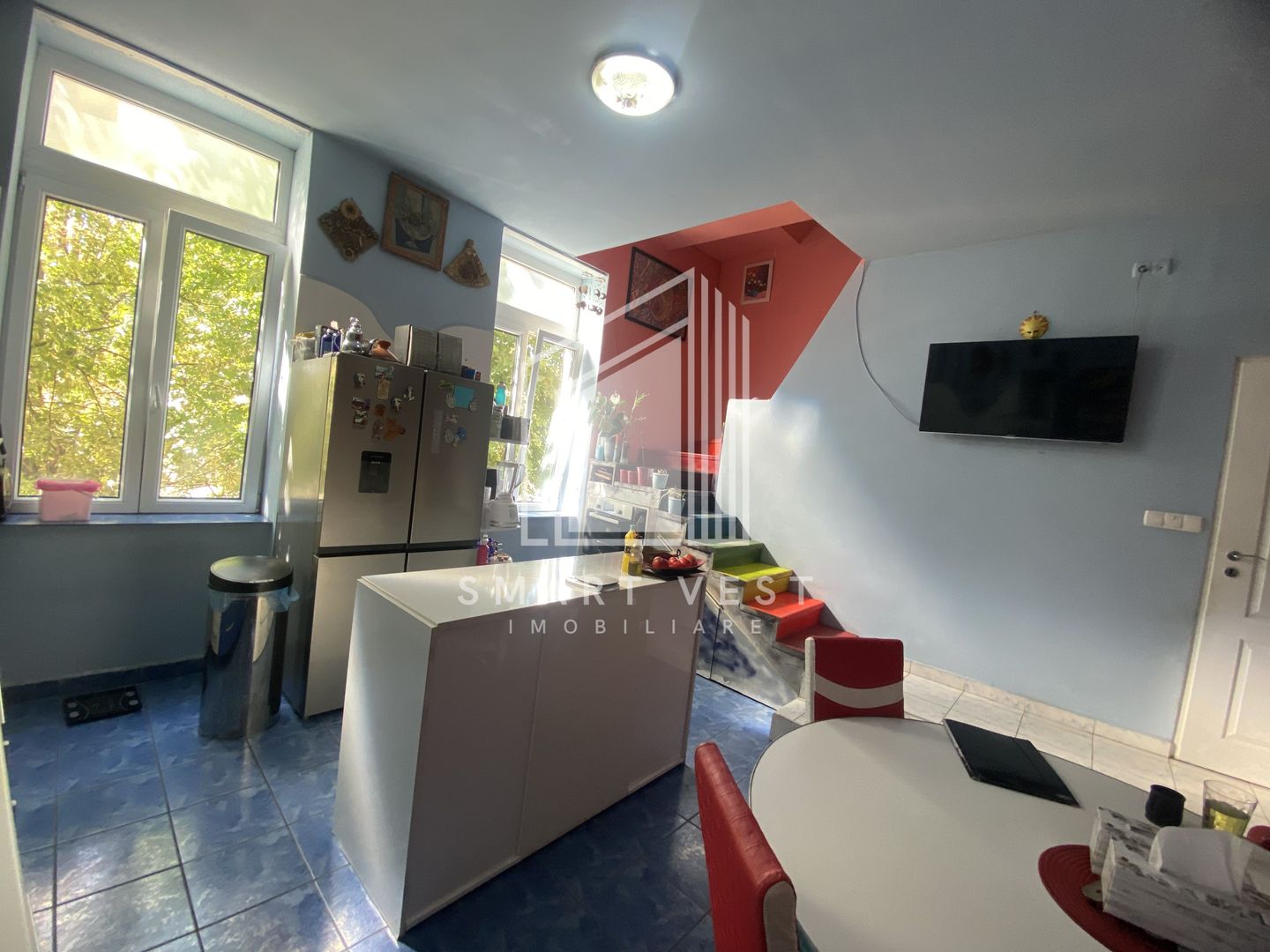 Apartament pe 2 nivele | Etajul 1 | Zona Centrala - Poză 2