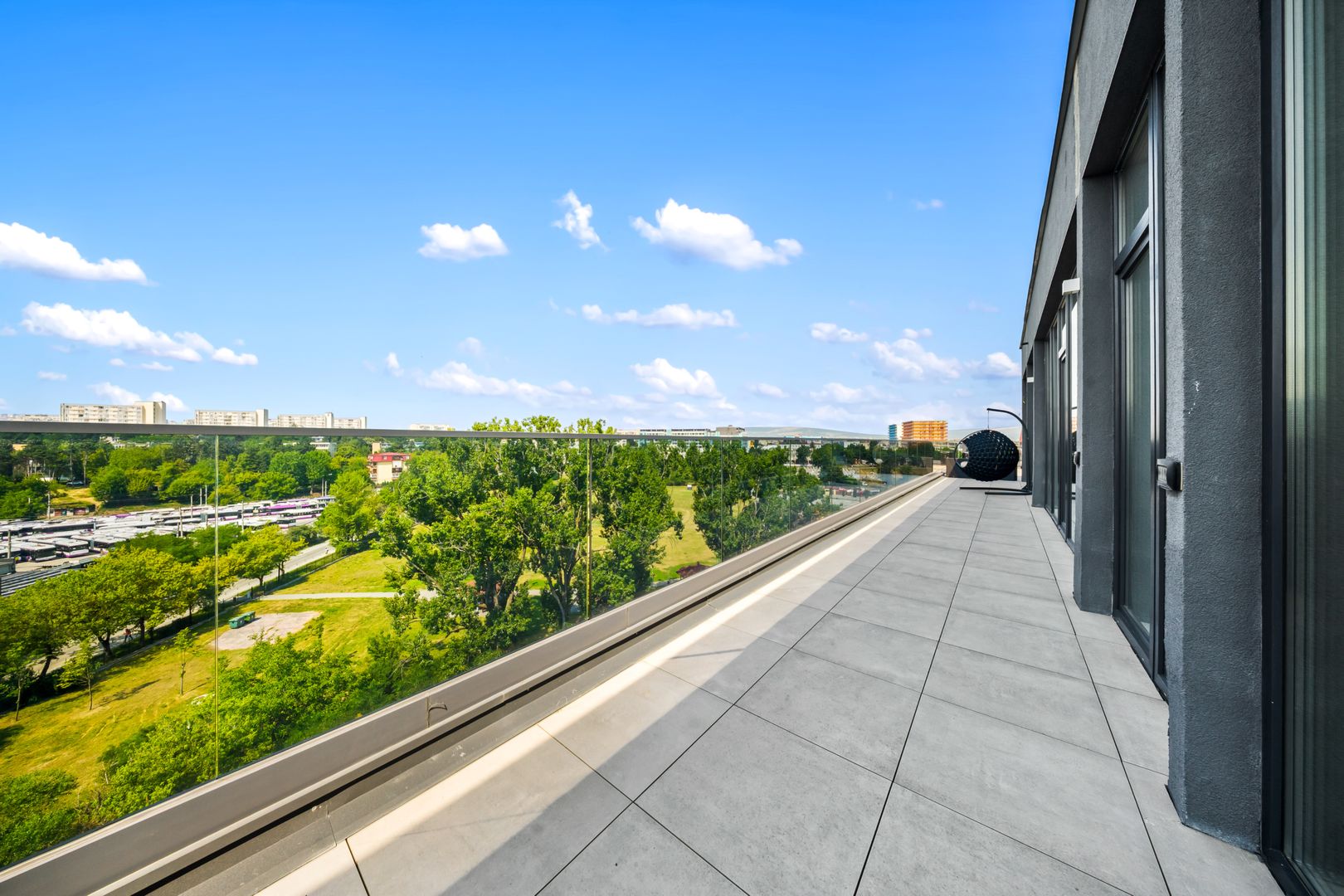 Comision 0! Penthouse 105 mp + Terasa 59 mp, Baza Sportiva Gheorgheni - Poză 15