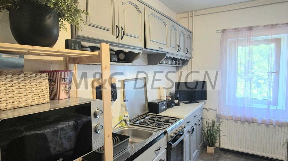 Apartament 2 camere Sgului etaj 2 - Poză 4