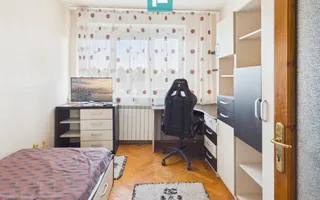 Apartament 3 camere de inchiriat - 360 €/lună - Poză 13