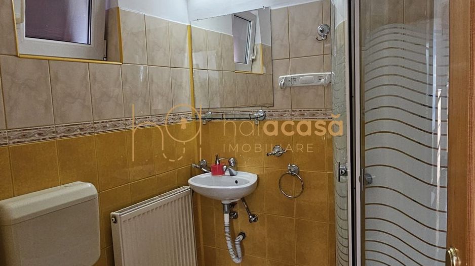 Casă / Vilă cu 8 camere de vânzare în Manastur, Cluj-Napoca - Poză 17