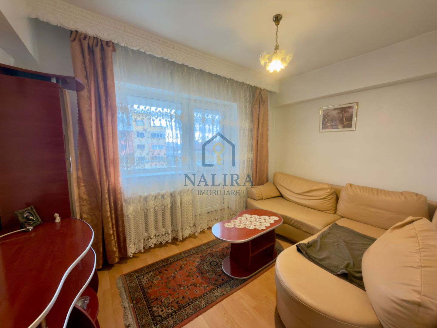 Apartament 4 camere de închiriat - Poză 3