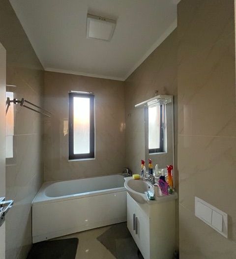 Apartament 3 camere cu mansarda inclusă în CF - Poză 9