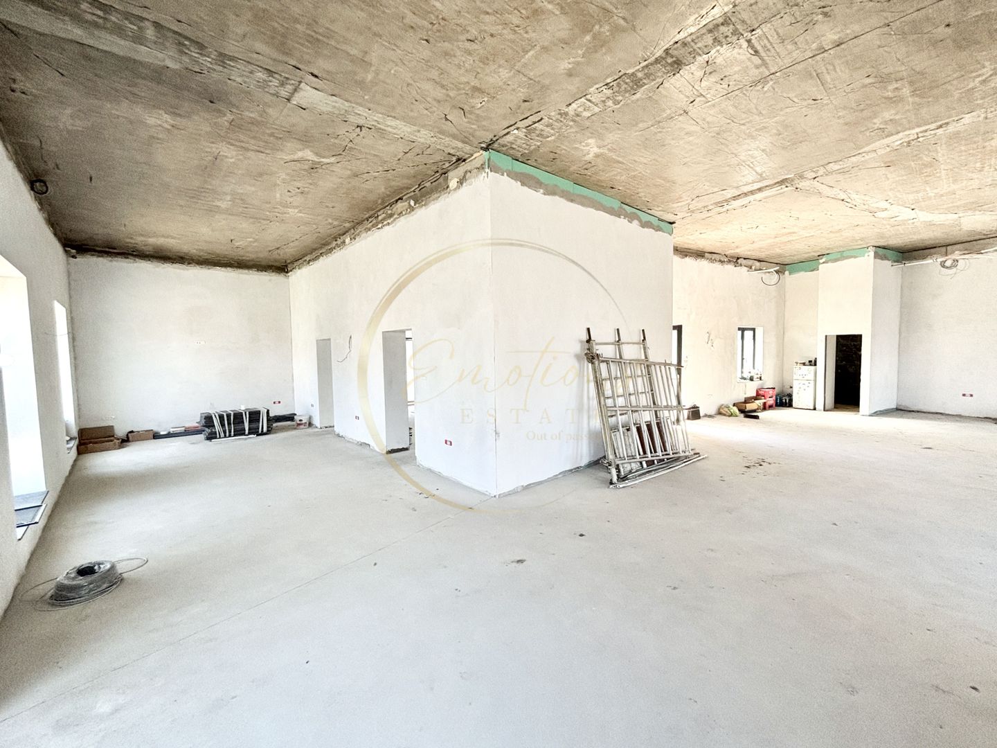 Spațiu Comercial de 200 mp Utili + 200 mp Curte Privată – Circumvalatiunii - Poză 5