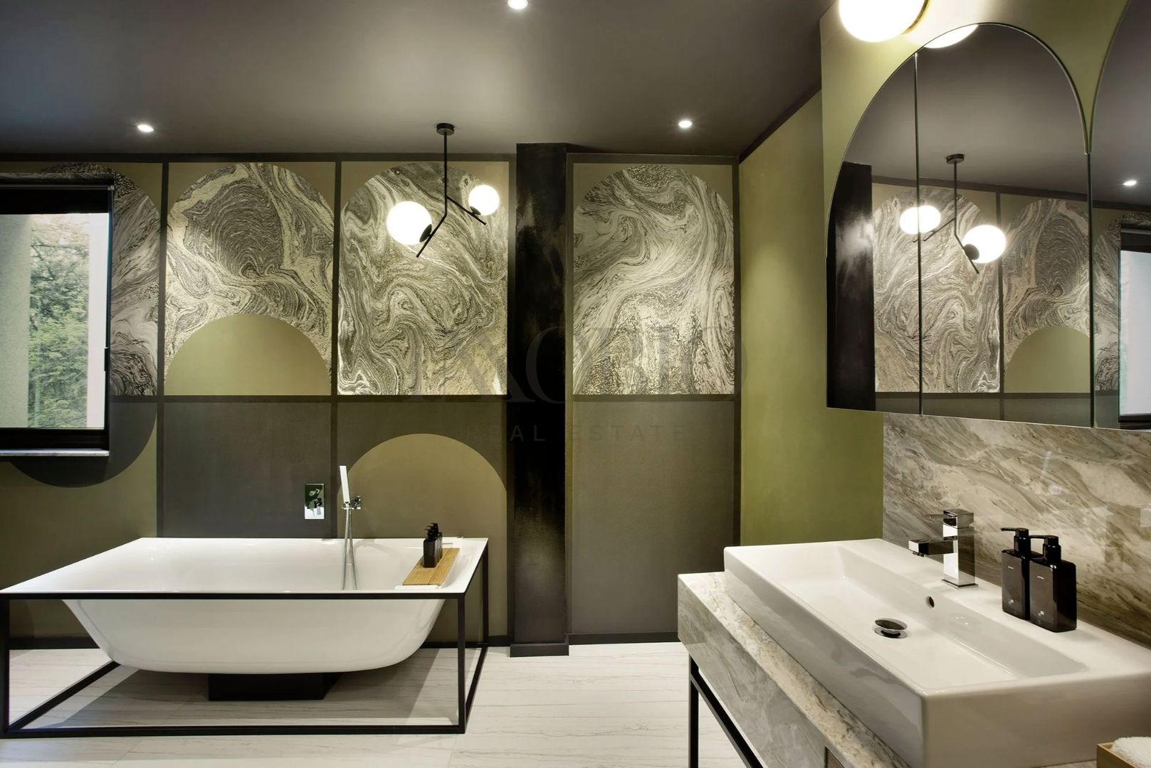 Full Service Apartment | 2 Bedrooms | Parking | Concierge - Poză 6