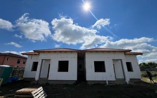 Duplex pe parter | 4 Camere | 2 Bai | Posibilitate mansardare | Giroc - Poză 1