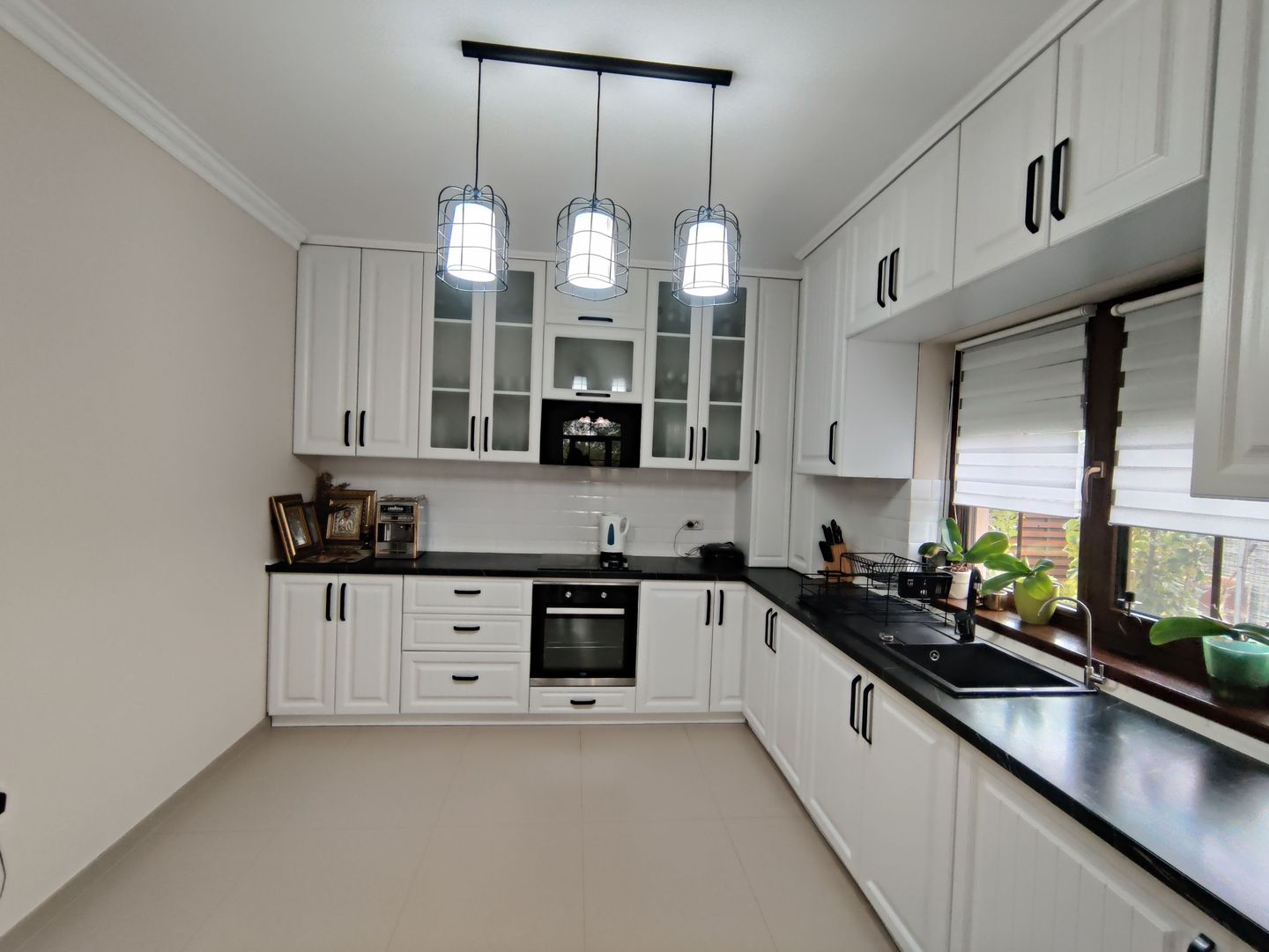 CASA  DEOSEBITA LA  SACALAZ IN SUPRAFATA DE 153 MP - Poză 9