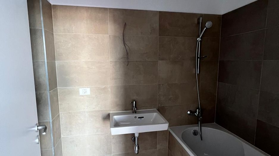 Apartament 4 camere, parcare subterana+Boxa. Telegrafului - Poză 8