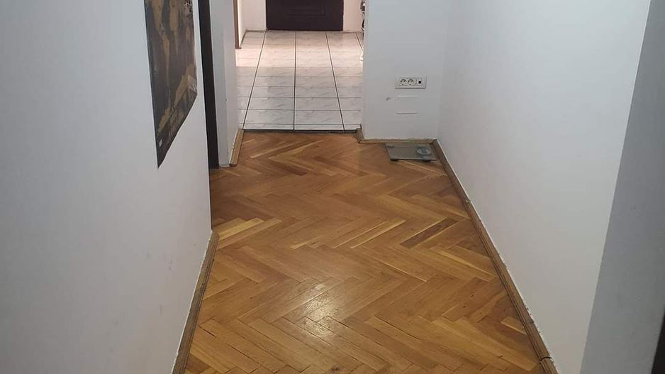 Decomandat aproape de Spitalul Judetean - Poză 3