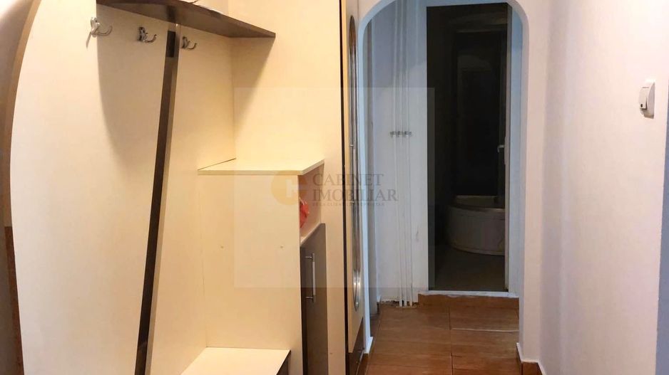 2 Camere-51MP | Decomandat | 1980 | 1/10 | M Gorjului la 5 minute - Poză 3