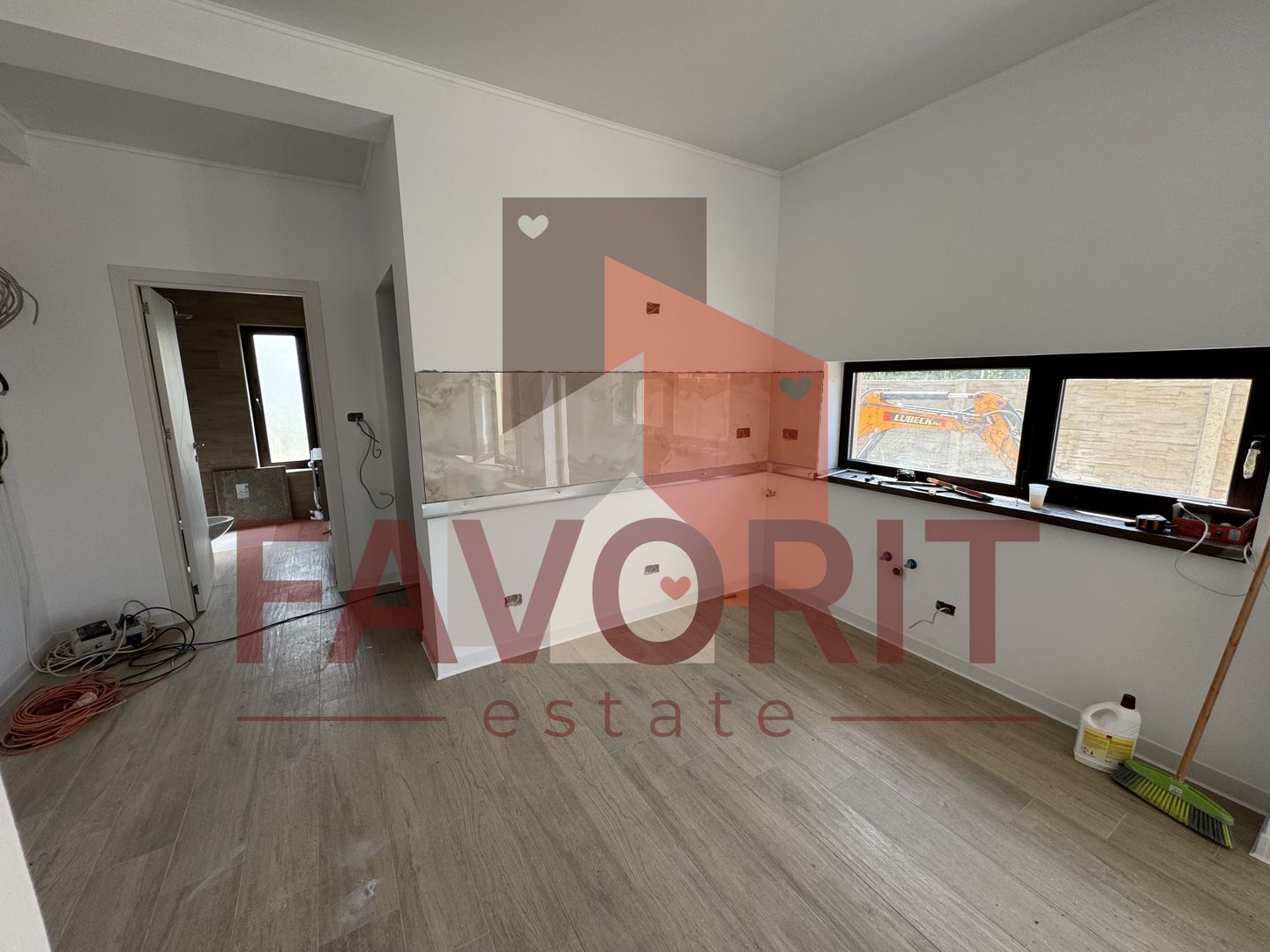 Casa finisata la cheie langa padure in Dumbravita - Poză 16