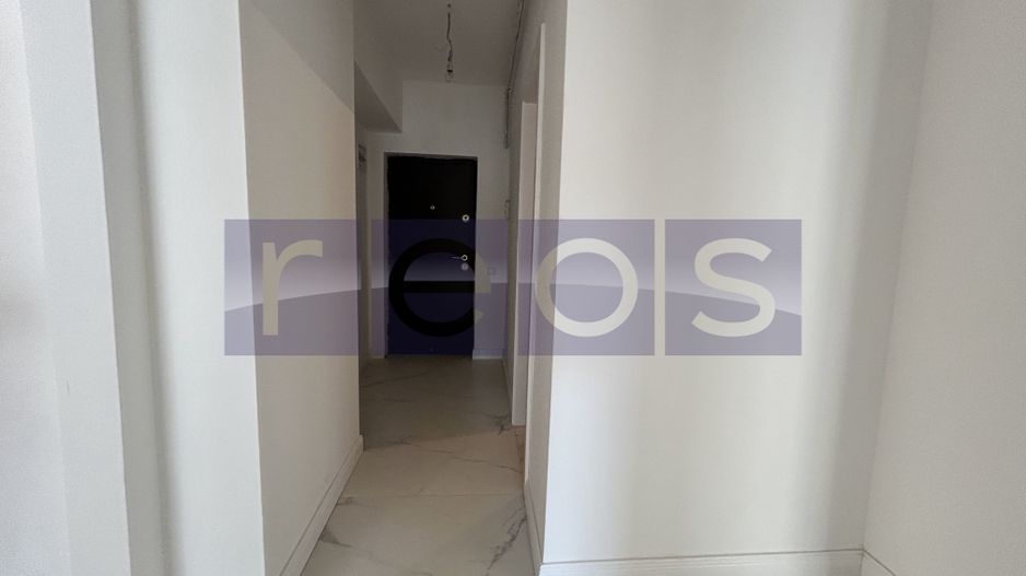 VANZARE APARTAMENT 3 CAMERE + CURTE 150 MP | ZONA ANDRONACHE | RENOVAT - Poză 9