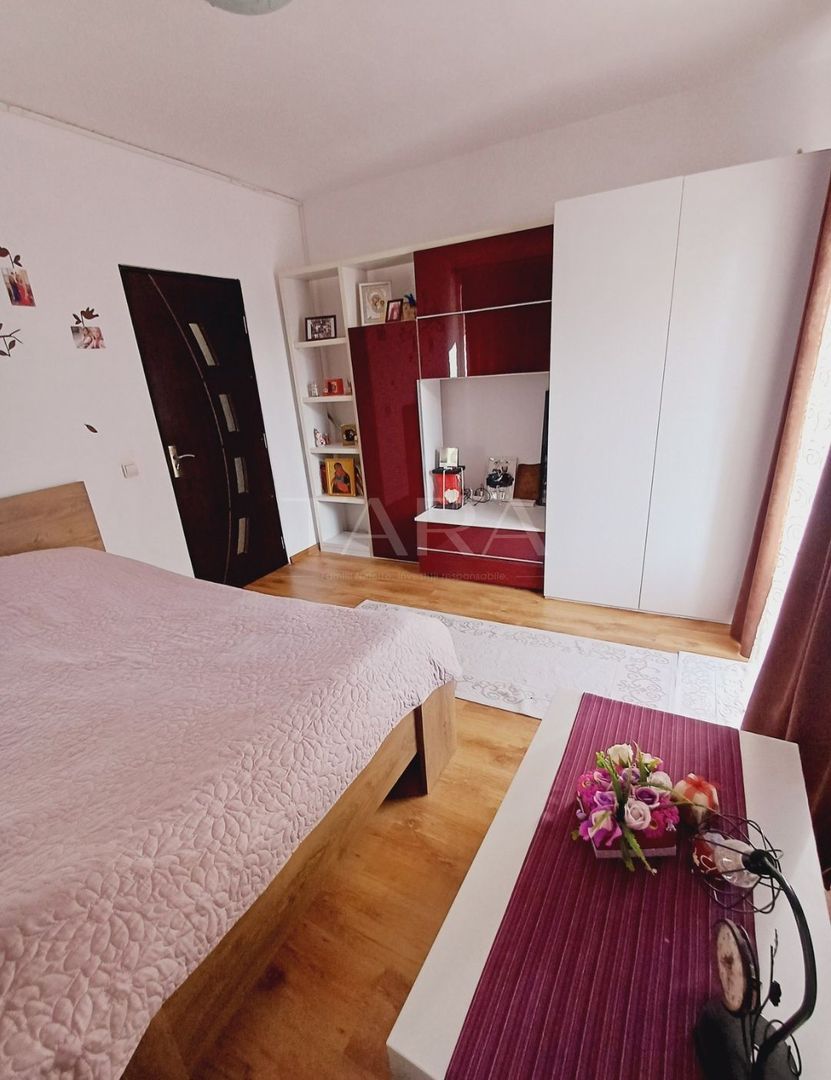 Apartament cu 2 camere, zona centrala Eroilor, în Florești. - Poză 4