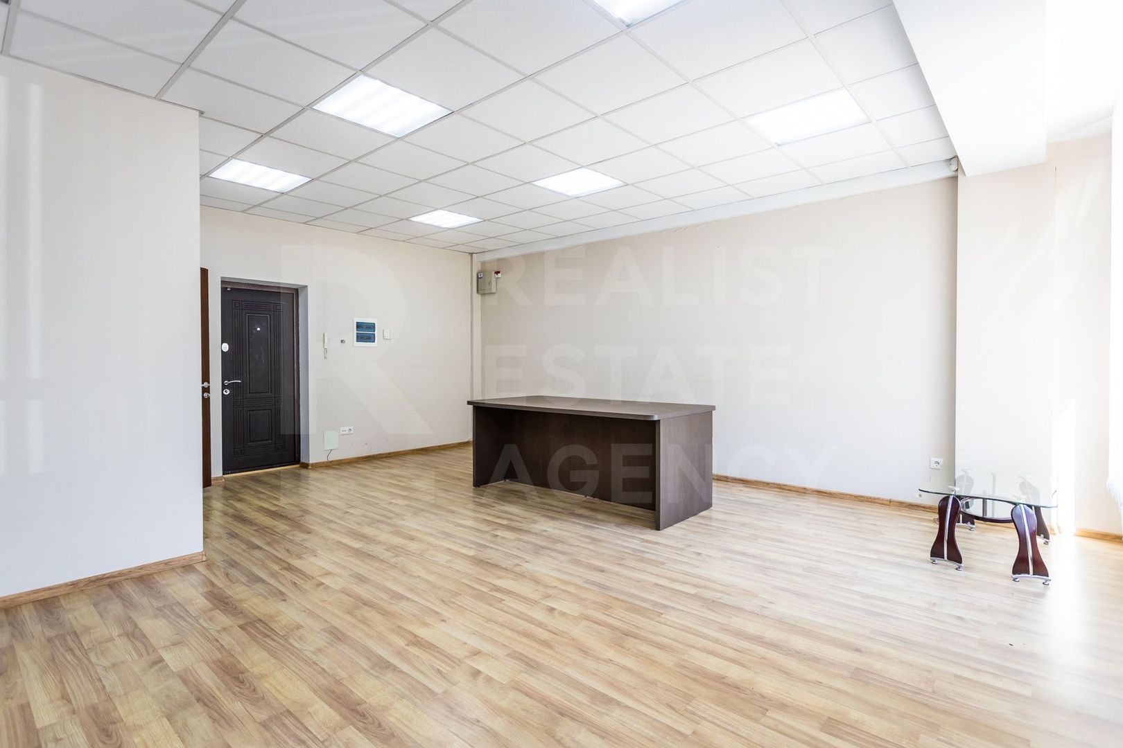 Chirie, spațiu comercial/oficiu, 38mp, str. Socoleni, Râșcani - Poză 4