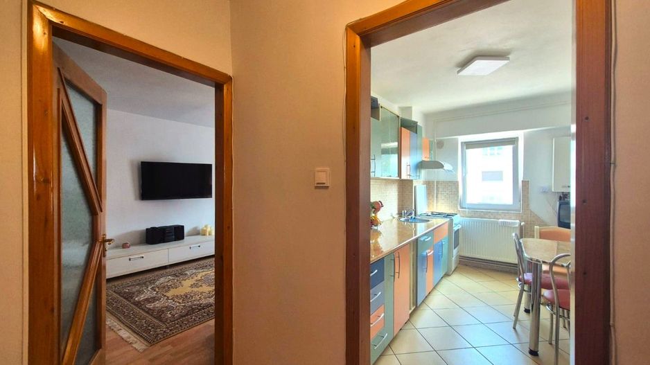 Centru Civic, apartament pretabil familie sau studenti. - Poză 6