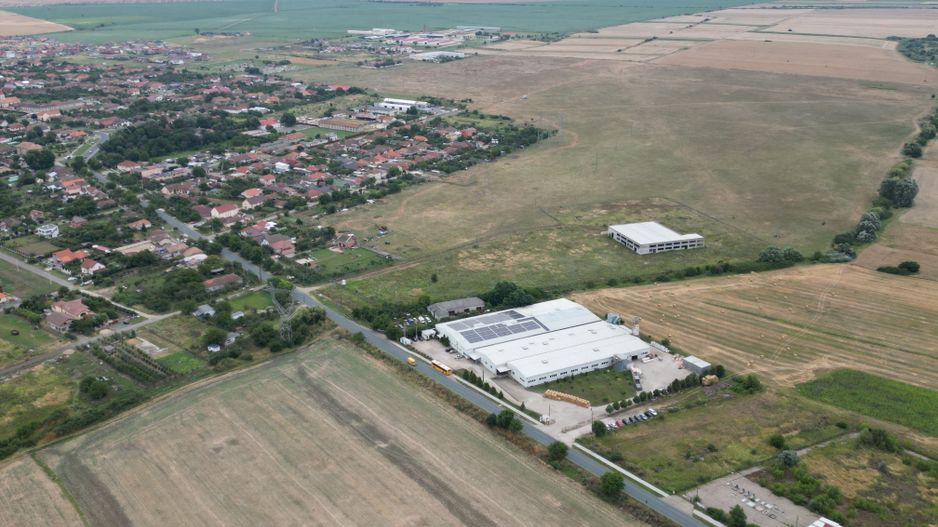 Teren de 4645 mp în Fântânele - Poză 2