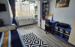 Apartment cu 4 camere / 91mp/ zona Tatarasi - Poză 3