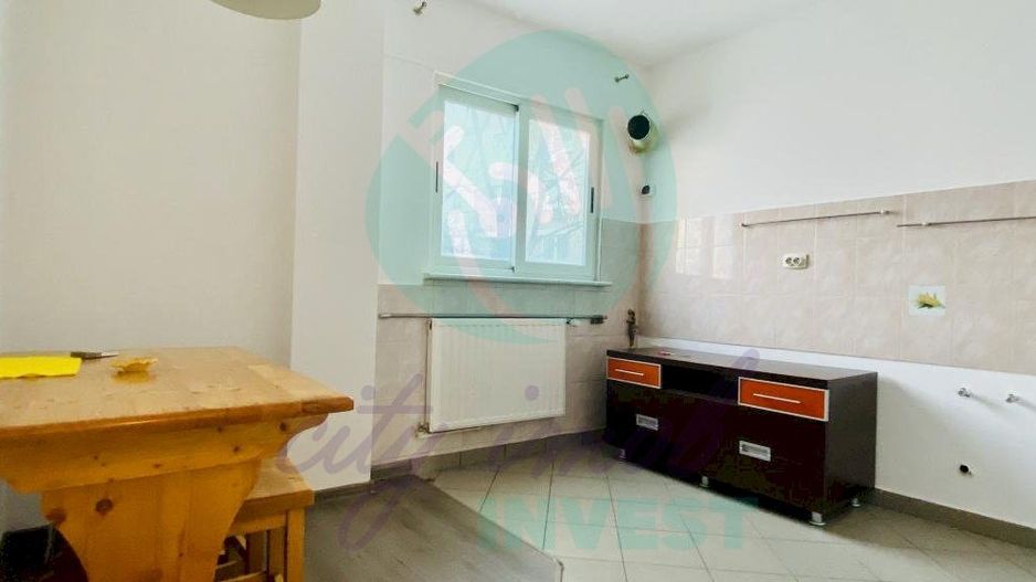 Apartament 6 camere tip duplex - Poză 5