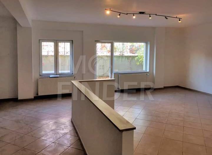 Apartament 75mp  Manastur zona Bucium cu terasa de 55mp - Poză 4