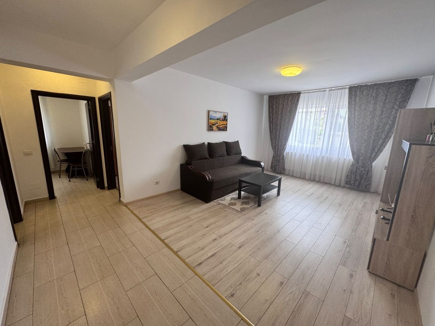 AP. 2 CAMERE - PARCARE INCLUSA, CENTRALA PROPRIE, MUTARE IMEDIATA - Poză 1