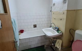 Apartament 3 camere, decomandat, str. Closca - Poză 11