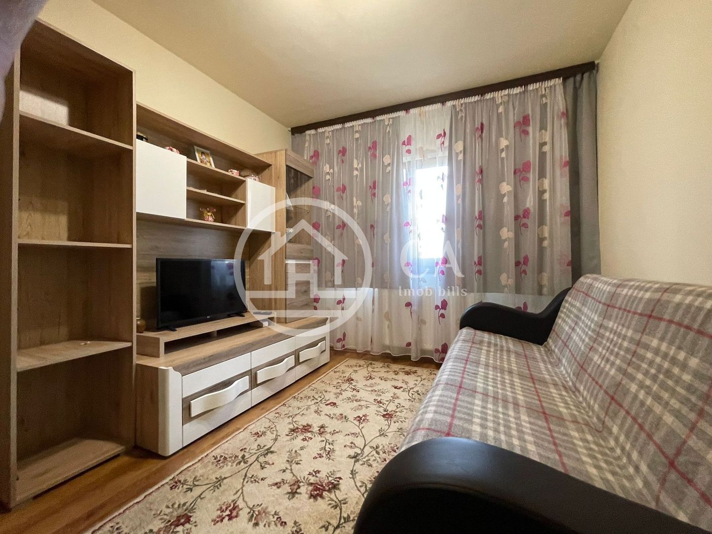 Apartament cu 3 camere de inchiriat in zona Nufarul, Oradea. - Poză 3