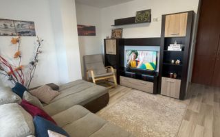 Apartament/mansardă 3 camere,Micro 17,utilat si mobilat - Poză 5