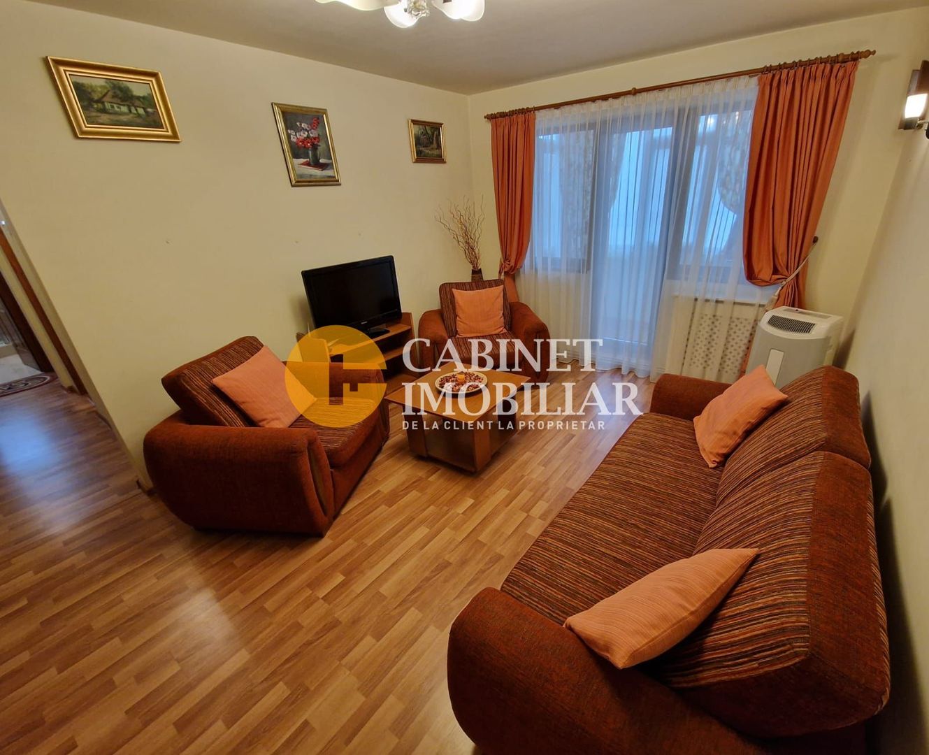 3 Camere Semidecomandat- Etaj intermediar-Zona Alexandru cel Bun - Poză 2