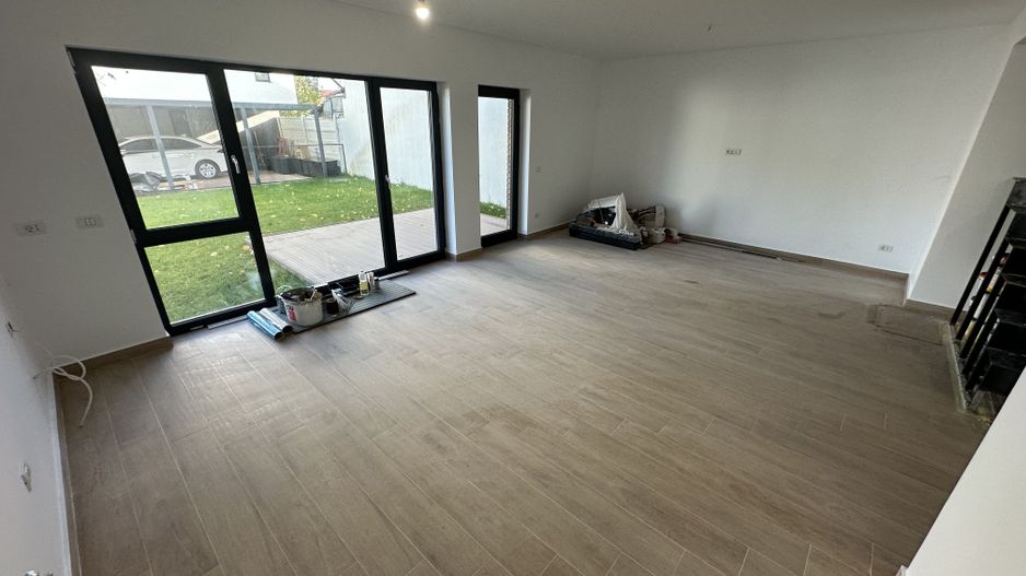 PROIECT DEOSEBIT - Poză 3