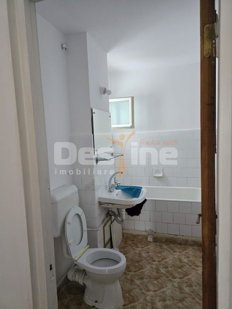 APARTAMENT 3 CAMERE SEMIDECOMANDAT - Poză 17