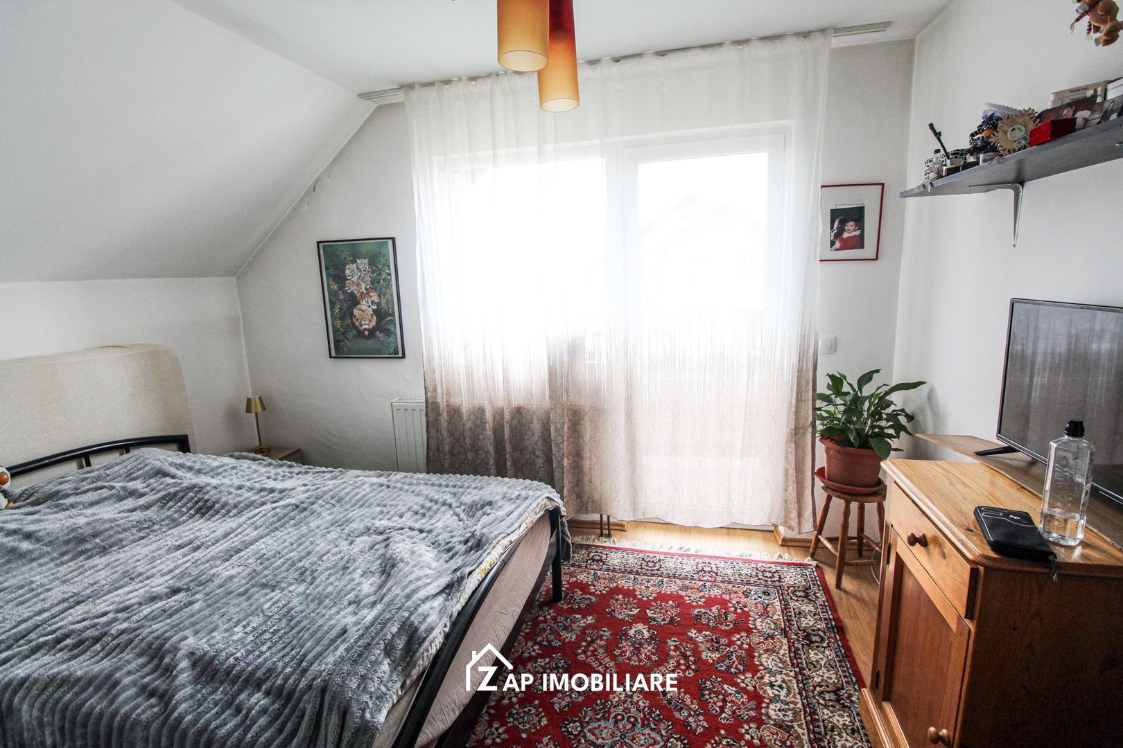 Casa individuala P+M cu teren 534 mp si garaj – Aproape de oras - Poză 9
