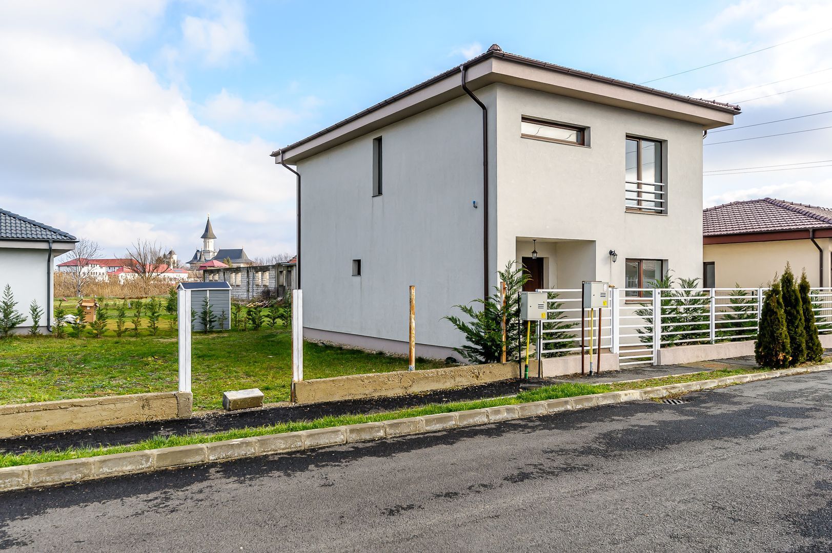 Casă nouă, în cartier Finberg Gai - Poză 5