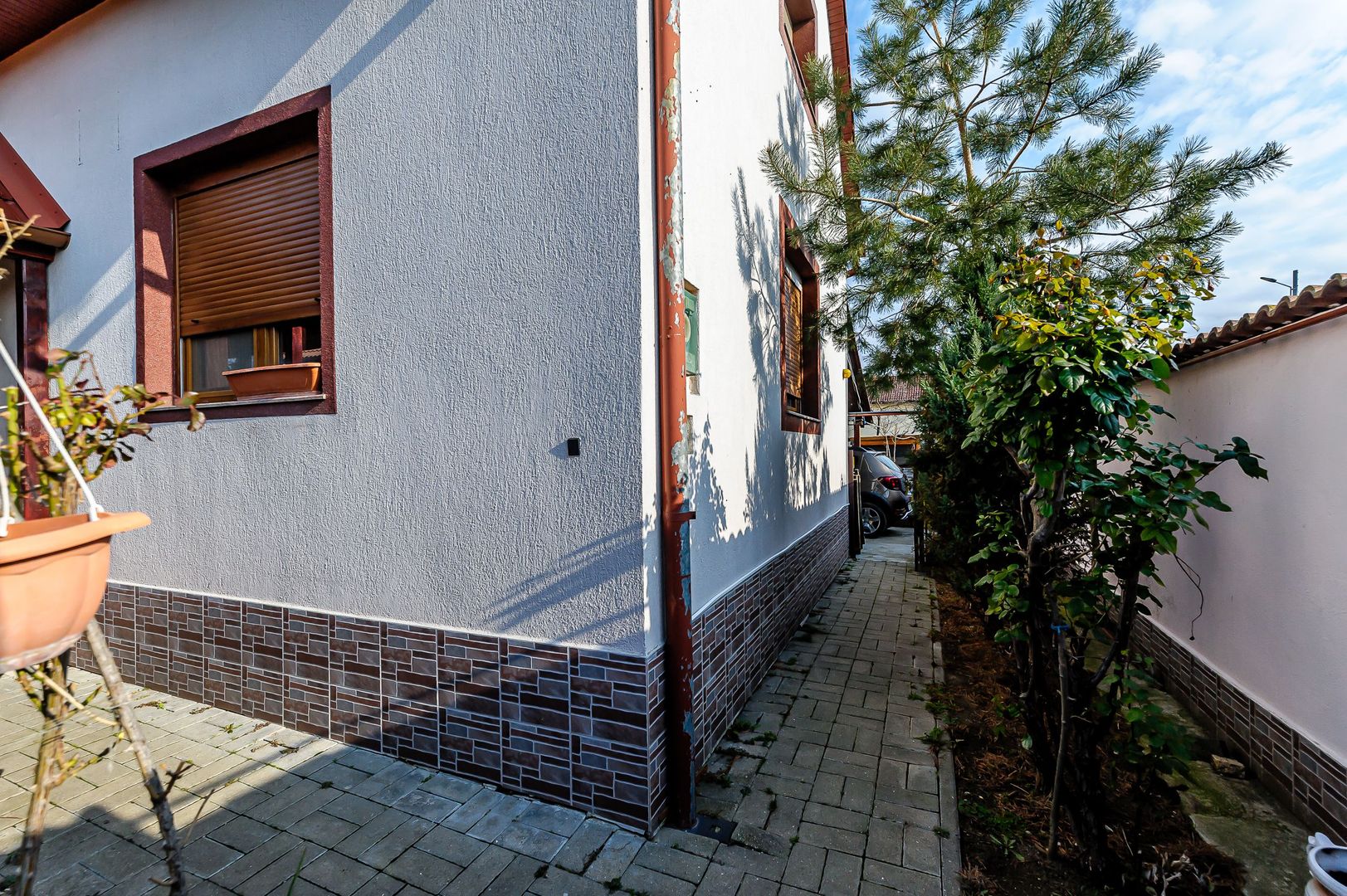 Preț redus! Casă 4 camere, Vladimirescu - Poză 1