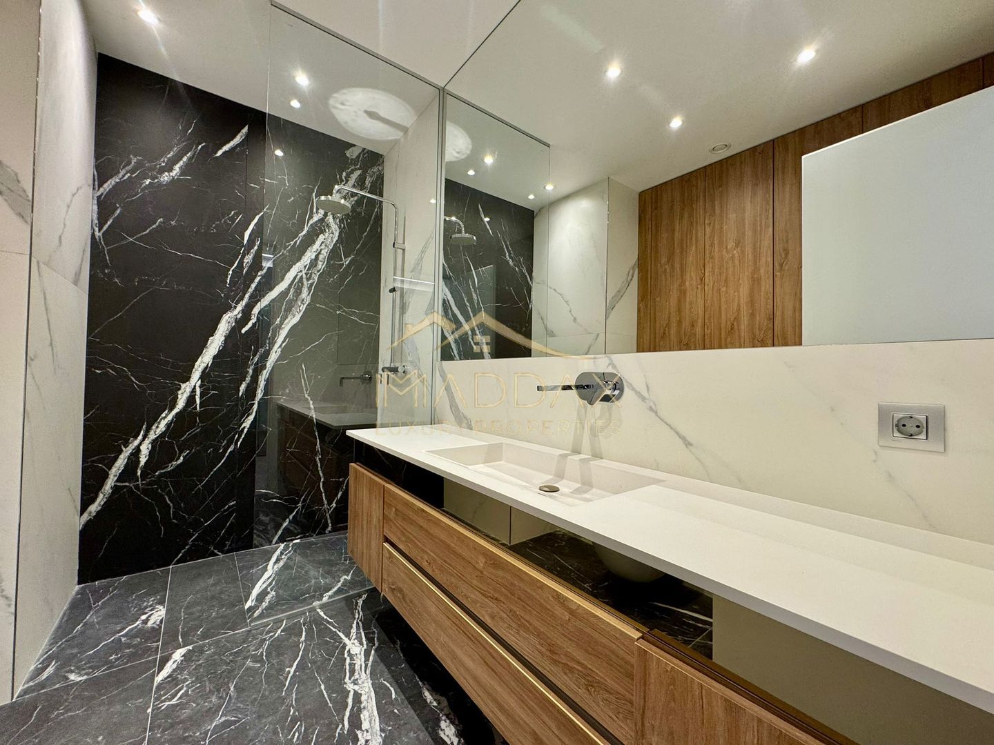 Apartament cu 4 Camere *223mp utili* / 2 parking / Zona Kiseleff - Poză 13