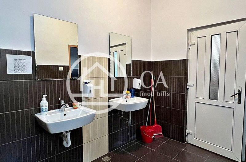 Spațiu comercial de închiriat cu 5 camere in zona Ioșia, Oradea - Poză 7